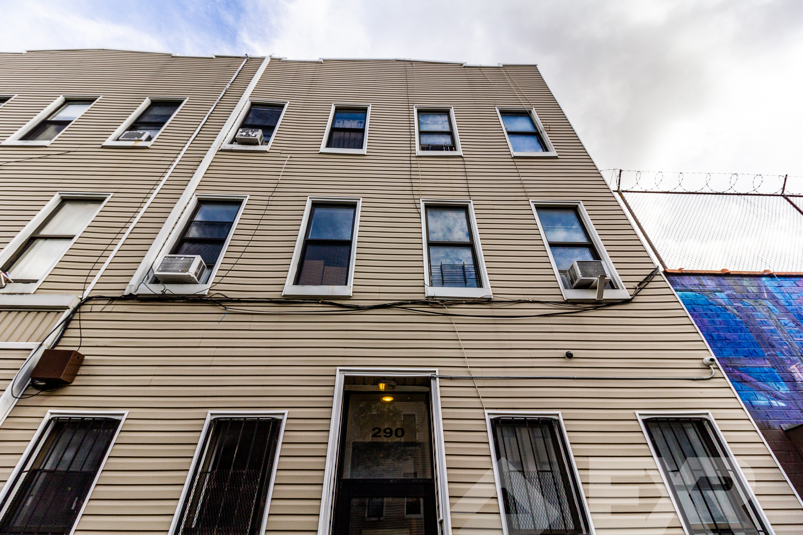 441 Wilson Ave